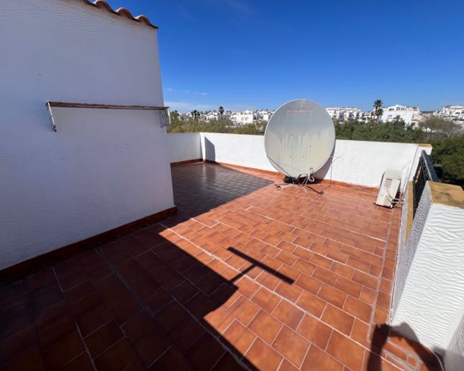 Image No.26-3 Bed Villa for sale