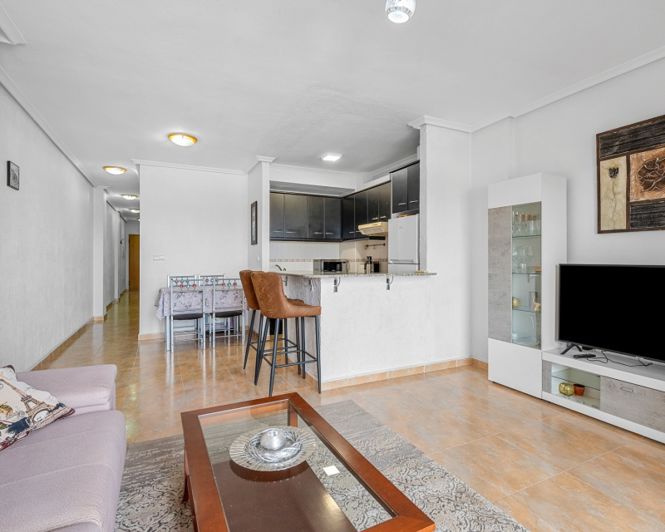 Image No.4-2 Bed Apartment for sale