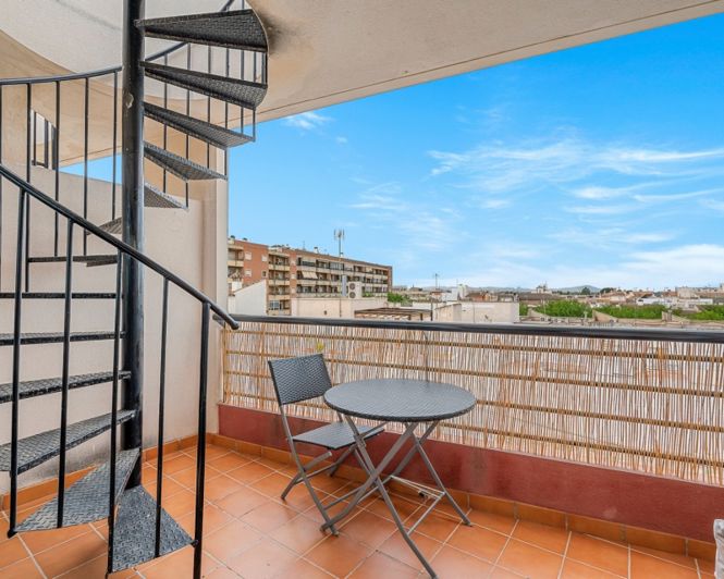 Image No.8-2 Bed Apartment for sale