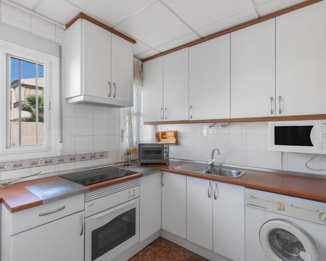 Image No.9-2 Bed Apartment for sale