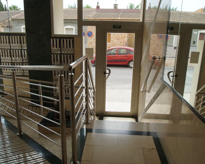 Image No.17-2 Bed Apartment for sale