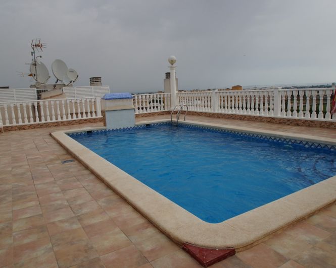 Image No.9-2 Bed Apartment for sale