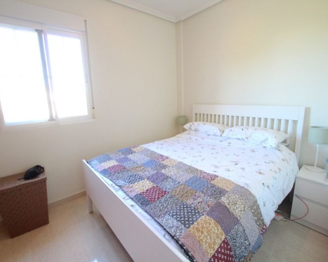 Image No.20-2 Bed Apartment for sale