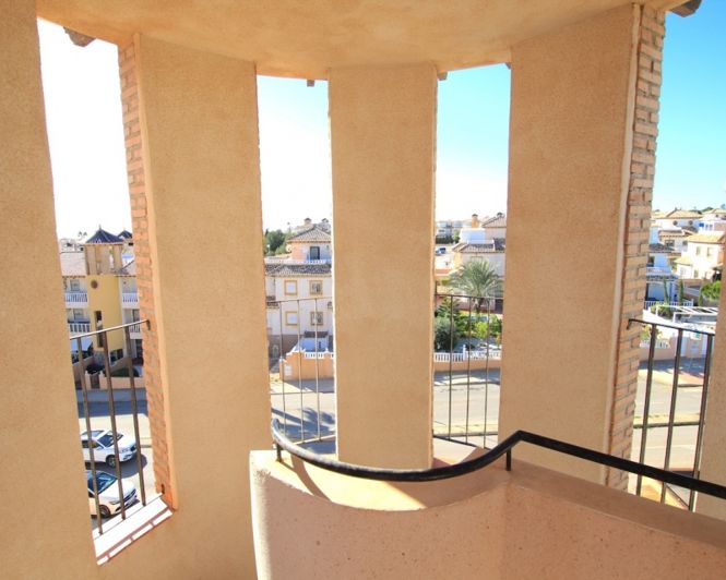 Image No.24-2 Bed Apartment for sale