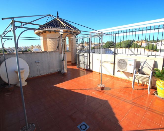 Image No.27-2 Bed Apartment for sale