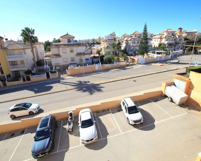 Image No.30-2 Bed Apartment for sale