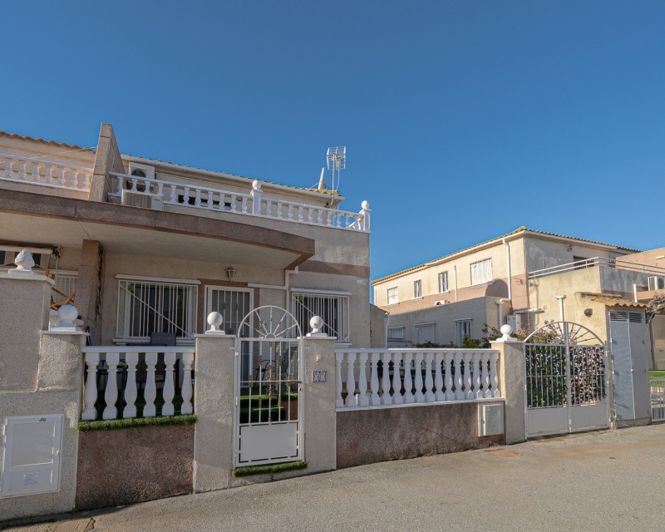 Image No.2-3 Bed Villa for sale