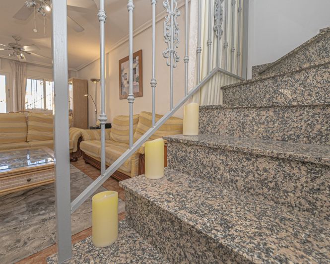 Image No.24-3 Bed Villa for sale