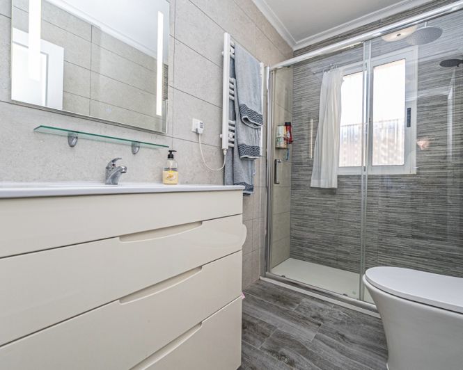 Image No.31-3 Bed Villa for sale