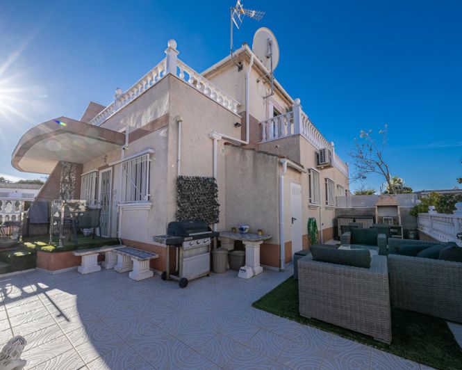 Image No.40-Villa de 3 chambres à vendre à Cabo Roig