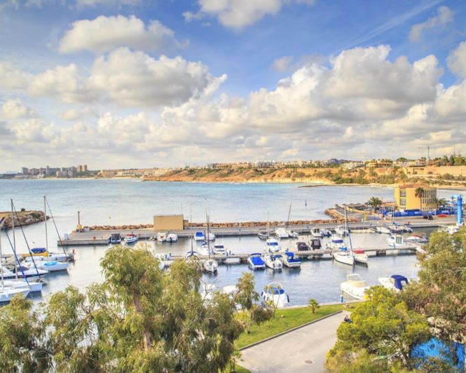 Image No.44-3 Bed Villa for sale