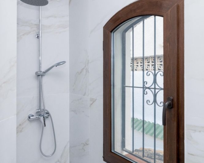 Image No.14-3 Bed Townhouse for sale