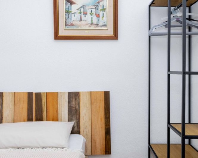 Image No.16-3 Bed Townhouse for sale