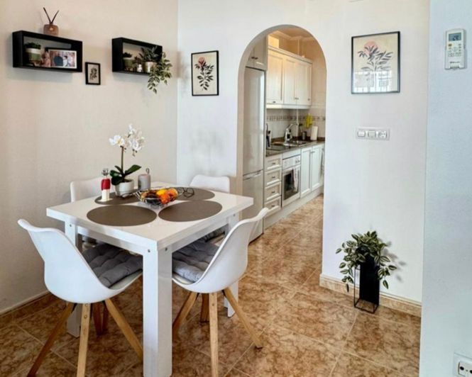 Image No.5-Appartement de 2 chambres à vendre à Punta Prima