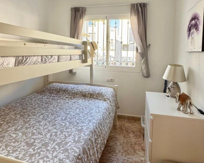 Image No.6-Appartement de 2 chambres à vendre à Punta Prima