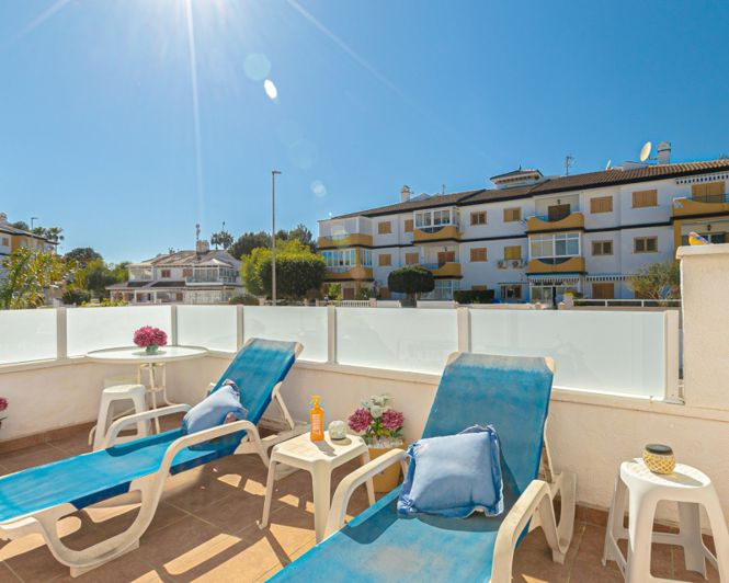 Image No.29-2 Bed Townhouse for sale