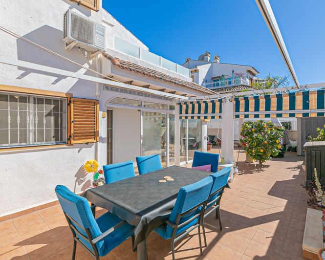 Image No.40-2 Bed Townhouse for sale