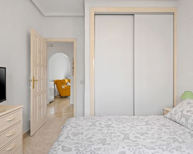 Image No.13-2 Bed Apartment for sale