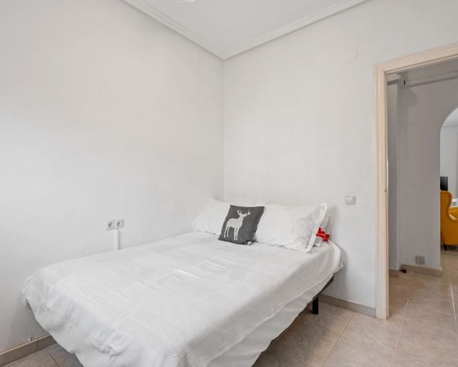 Image No.15-2 Bed Apartment for sale