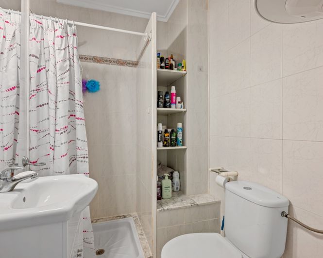 Image No.17-2 Bed Apartment for sale