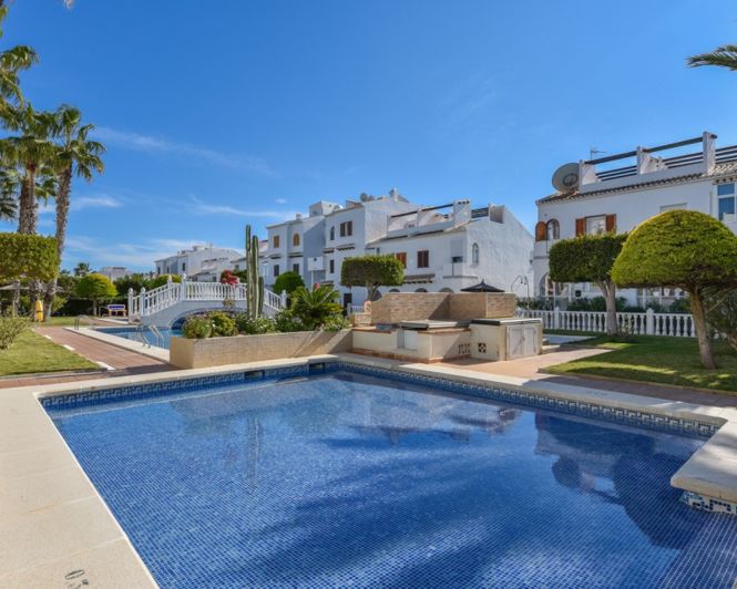 Image No.26-2 Bed Apartment for sale