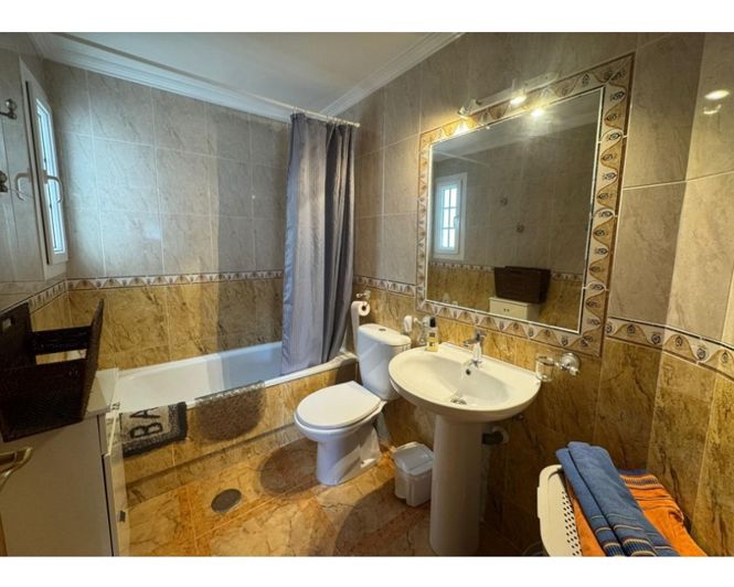 Image No.8-2 Bed Apartment for sale