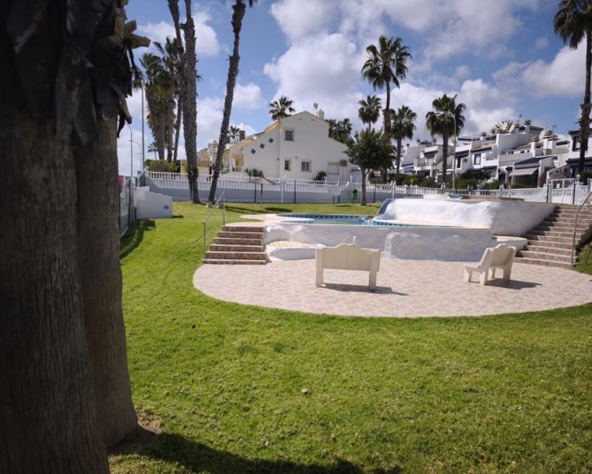 Image No.19-2 Bed Bungalow for sale