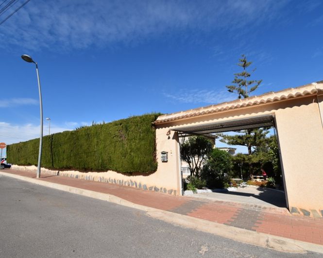 Image No.5-4 Bed Townhouse for sale