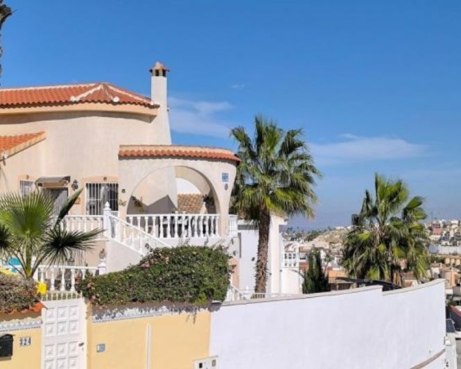 Image No.12-4 Bed Villa for sale