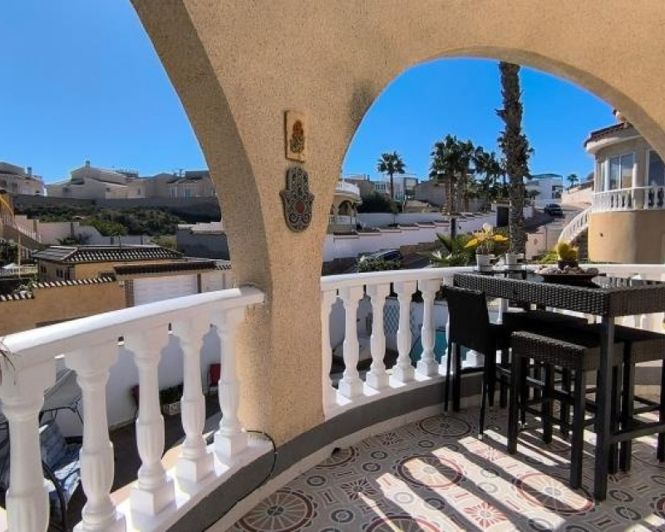 Image No.14-4 Bed Villa for sale