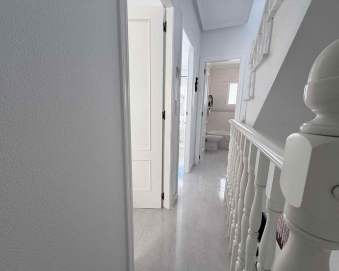 Image No.22-3 Bed Townhouse for sale