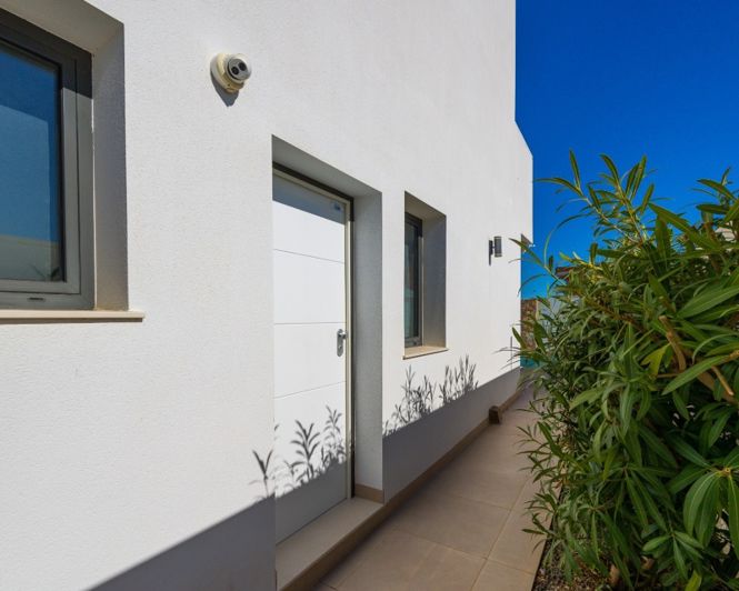 Image No.10-3 Bed Villa for sale