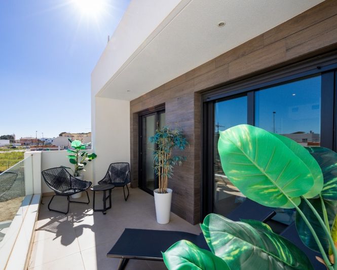 Image No.49-3 Bed Villa for sale