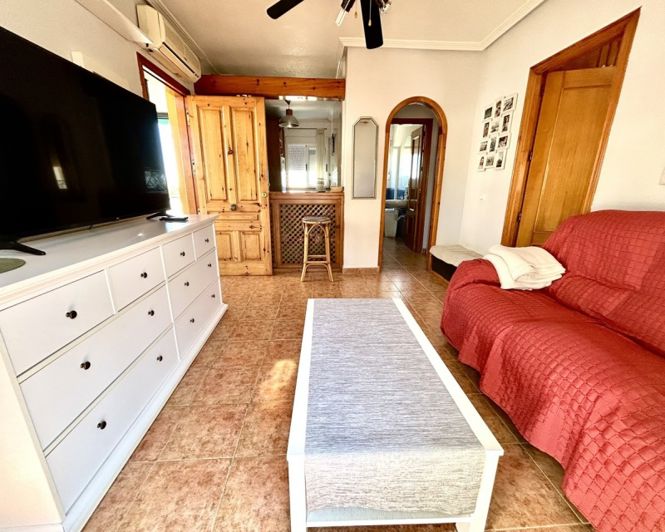 Image No.6-Appartement de 2 chambres à vendre à Punta Prima