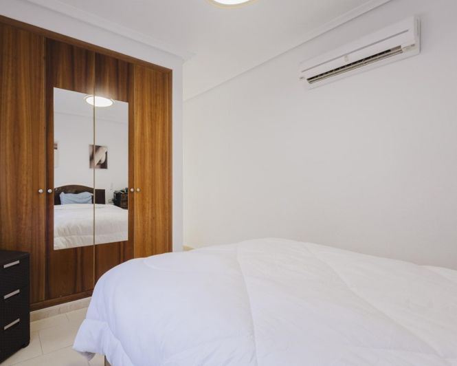 Image No.16-Villa de 2 chambres à vendre à Torrevieja