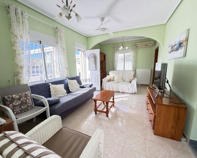 Image No.8-Villa de 3 chambres à vendre à Villamartin