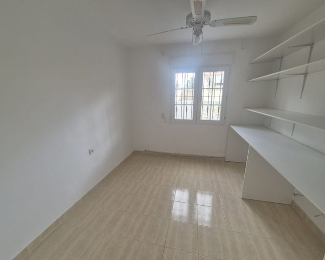 Image No.20-Villa de 4 chambres à vendre à Villamartin