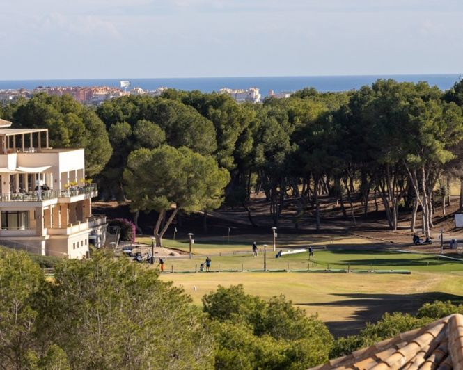 Image No.3-Villa de 4 chambres à vendre à Villamartin
