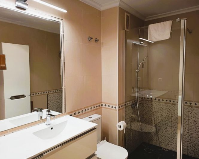 Image No.13-2 Bed Apartment for sale