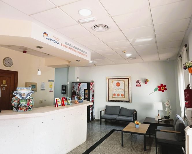 Image No.28-2 Bed Apartment for sale