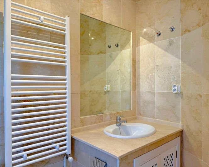 Image No.20-3 Bed Villa for sale