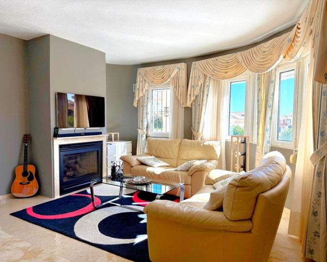 Image No.6-3 Bed Villa for sale