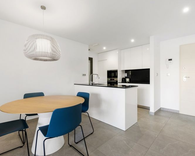 Image No.5-2 Bed Apartment for sale