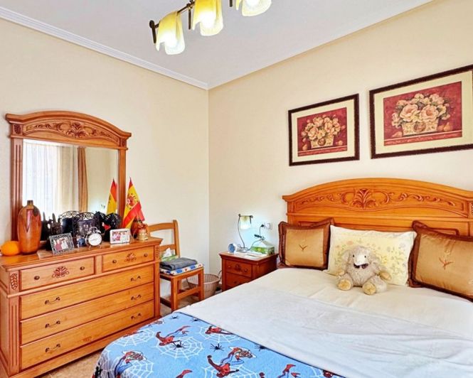 Image No.28-3 Bed Townhouse for sale