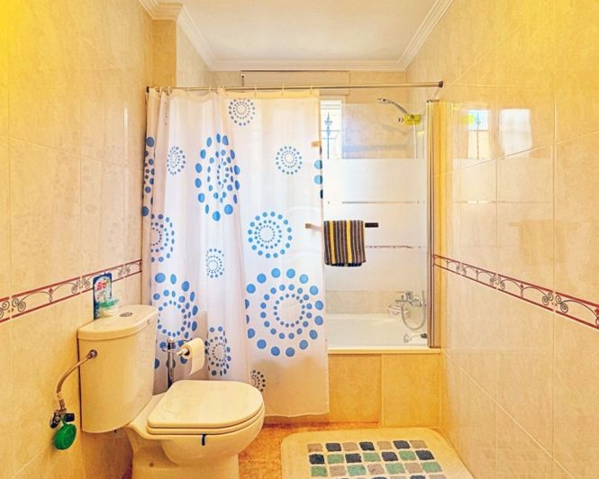 Image No.31-3 Bed Townhouse for sale