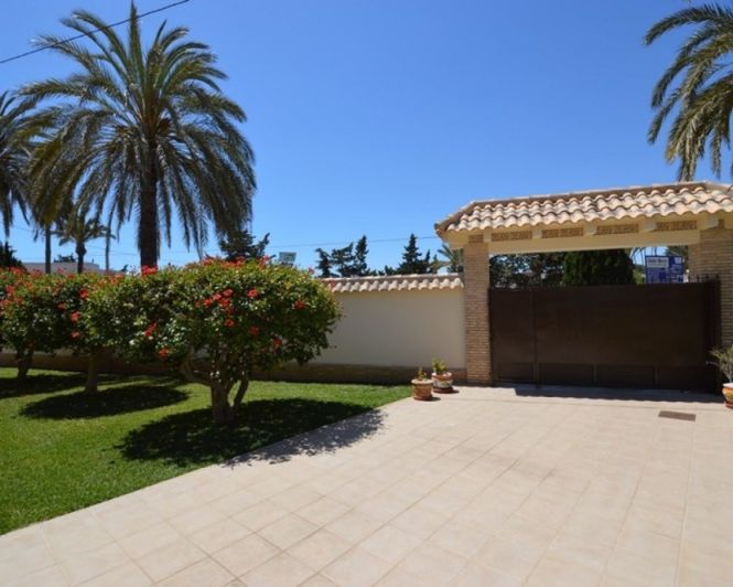 Image No.6-4 Bed Villa for sale