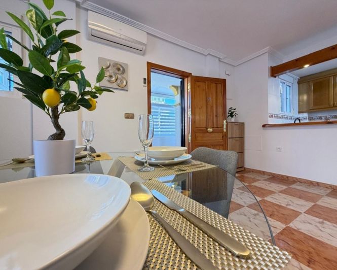 Image No.27-2 Bed Townhouse for sale