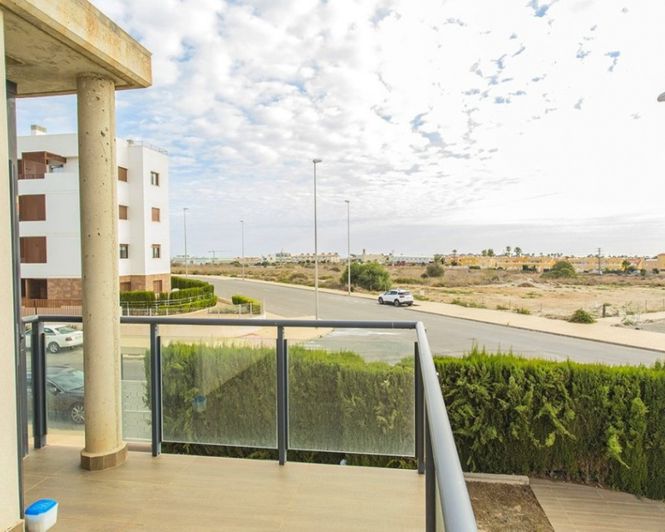 Image No.12-3 Bed Villa for sale