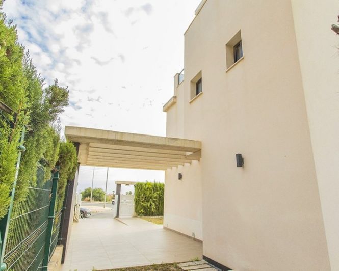 Image No.13-3 Bed Villa for sale