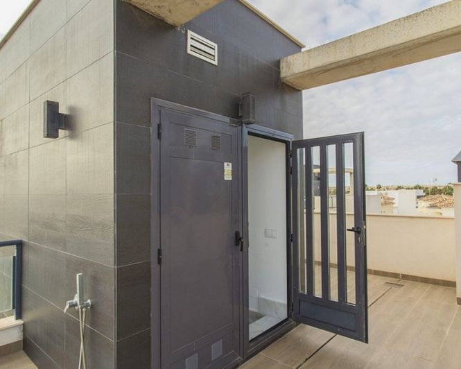 Image No.14-3 Bed Villa for sale